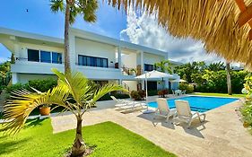 La Curadiña - Encuentro Surf Resort